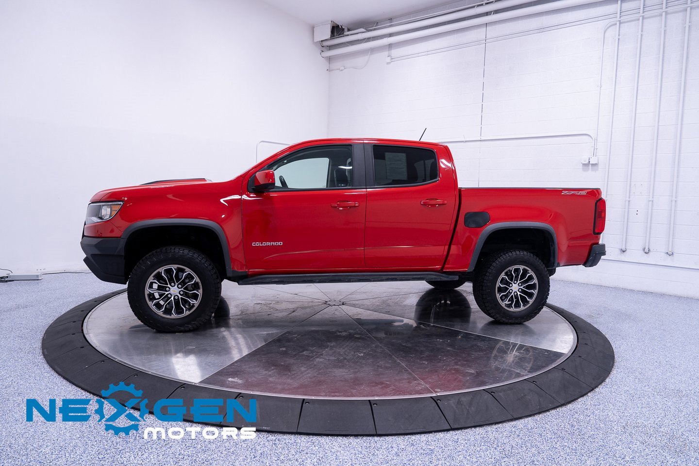 Used 2018 Chevrolet Colorado ZR2 image 28
