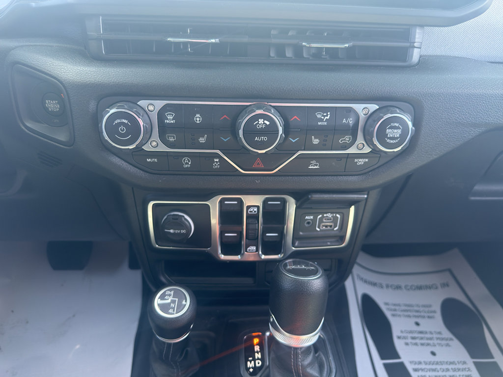 Certified 2024 Jeep Gladiator Sport AWD/4WD image 14