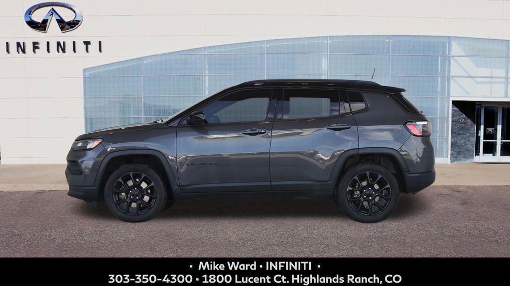 Used 2024 Jeep Compass Latitude w/ Convenience Group image 2