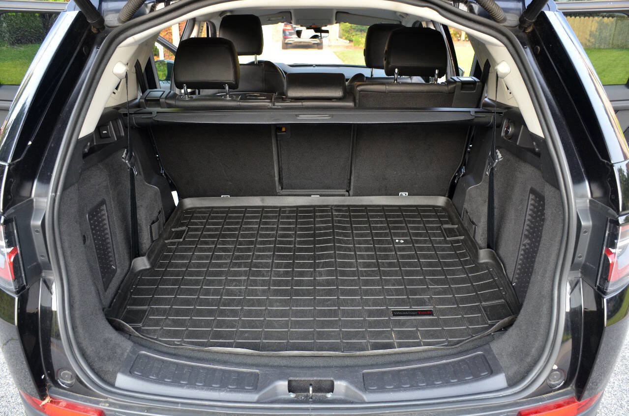 Used 2020 Land Rover Discovery Sport S image 13