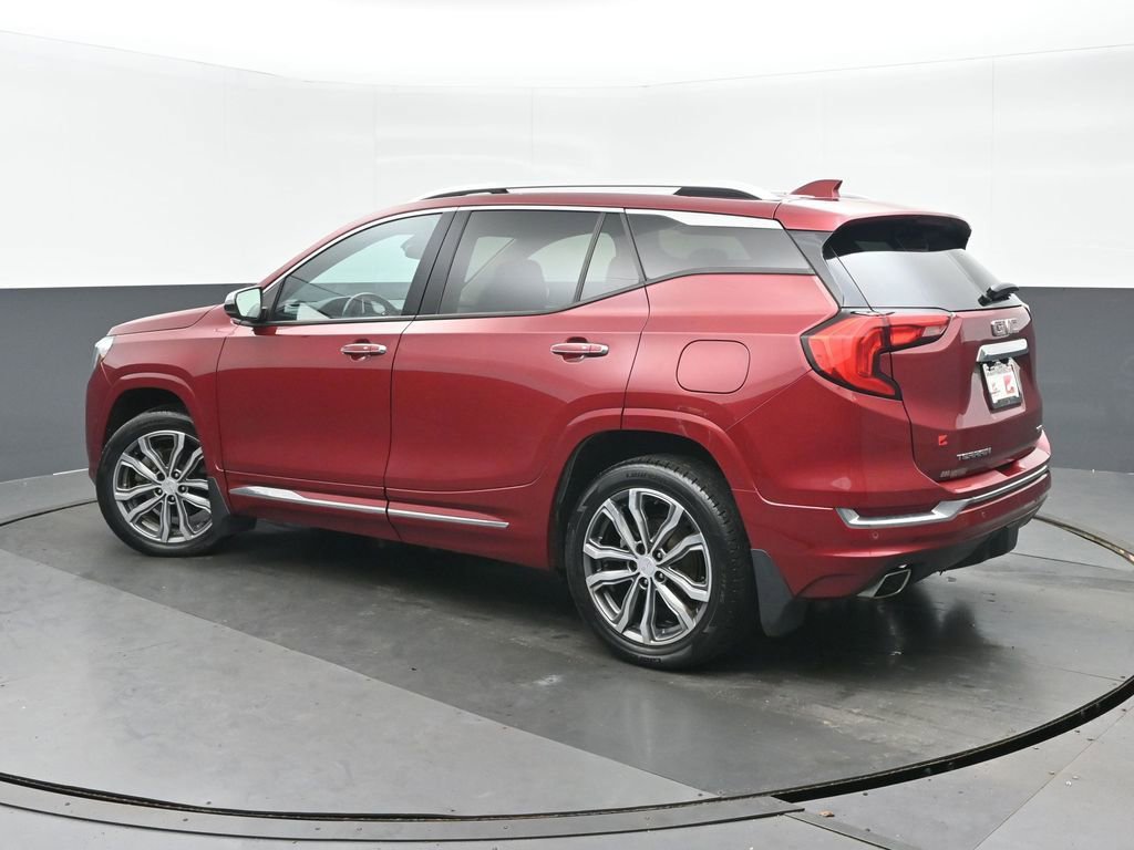 Used 2018 GMC Terrain Denali w/ GMC Pro Grade Package AWD/4WD image 5