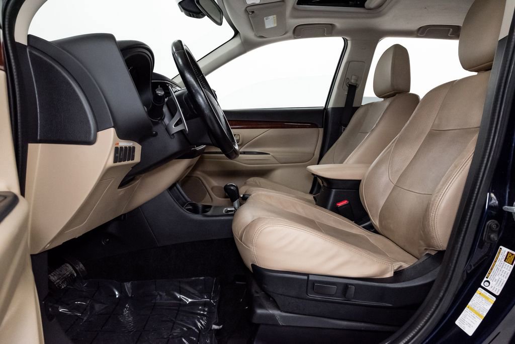 Used 2014 Mitsubishi Outlander GT image 10