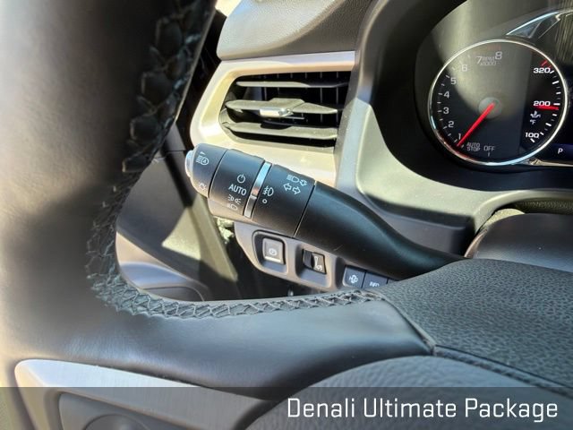 Used 2023 GMC Acadia Denali w/ Denali Ultimate Package AWD/4WD image 36