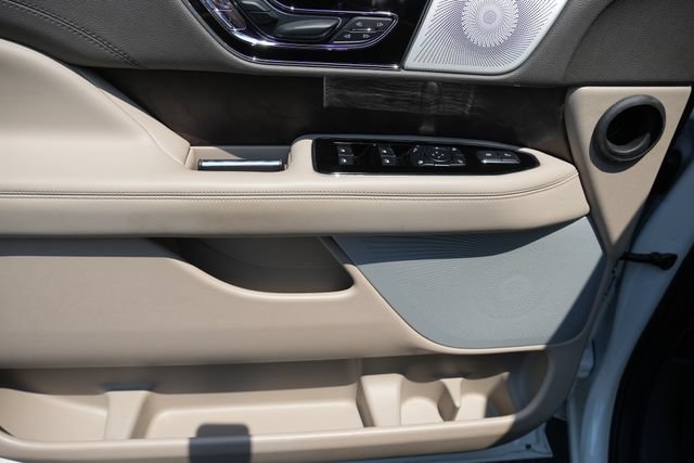 Used 2024 Lincoln Navigator Reserve AWD/4WD image 26