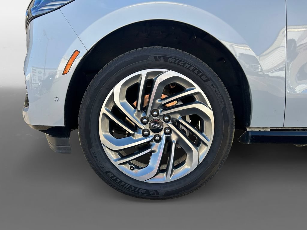 Used 2025 Lincoln Navigator L Reserve AWD/4WD image 15