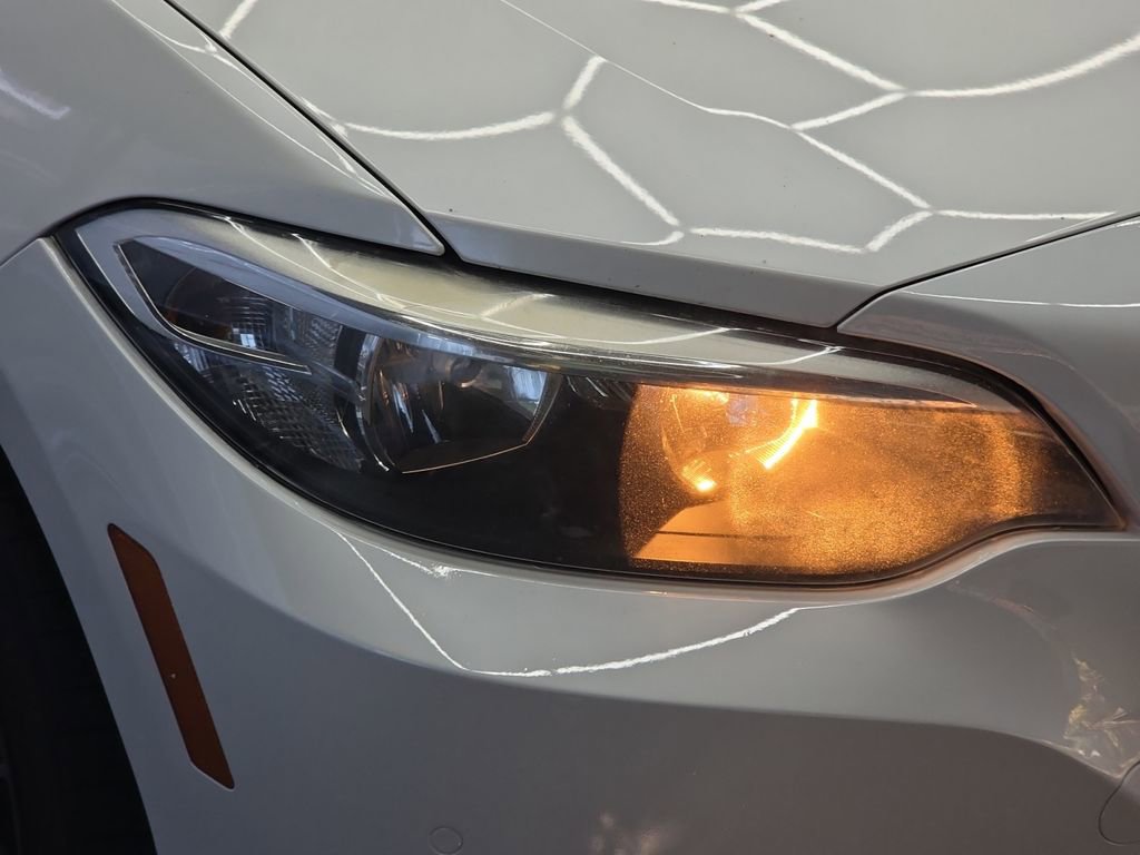 Used 2017 BMW 230i Coupe w/ Driving Assistance Package RWD image 30