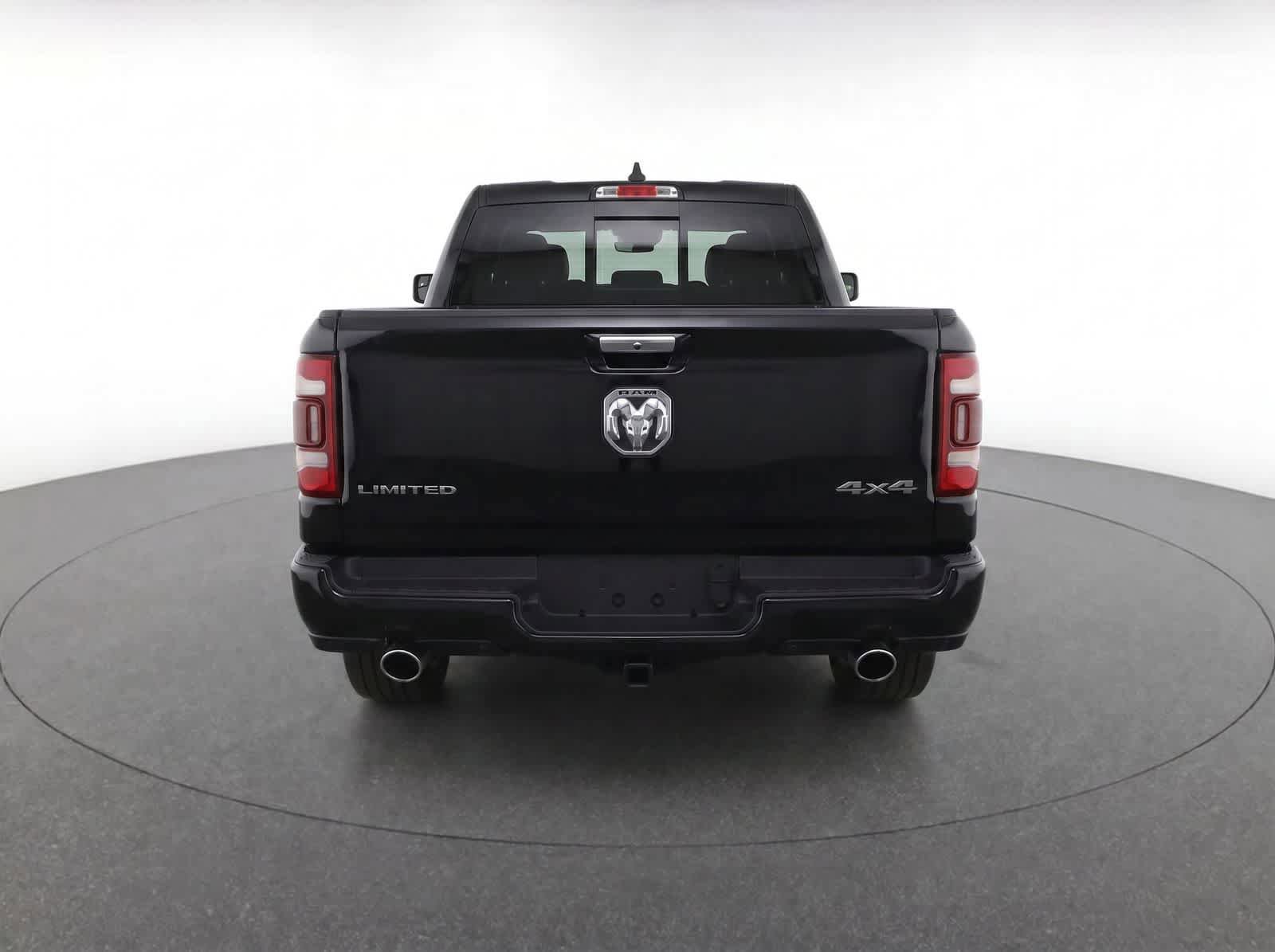 Used 2024 RAM 1500 Limited AWD/4WD image 7