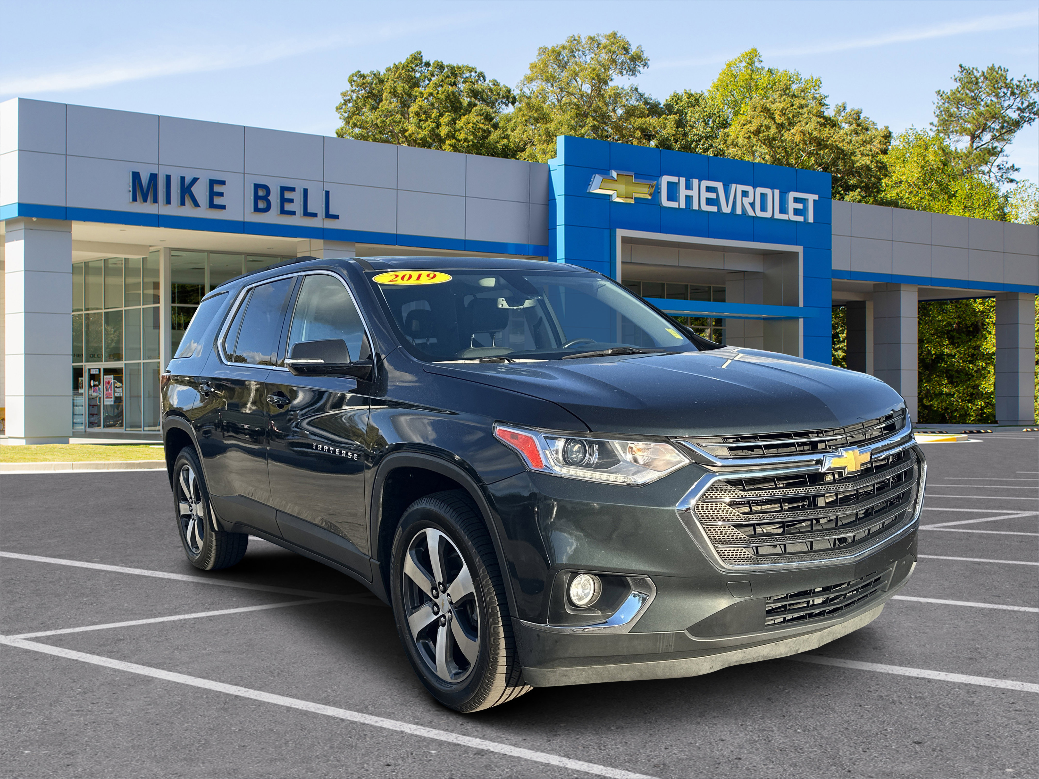 Used 2019 Chevrolet Traverse LT w/ LT Premium Package