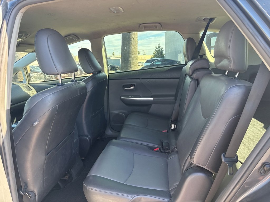 Used 2012 Toyota Prius V Five image 33
