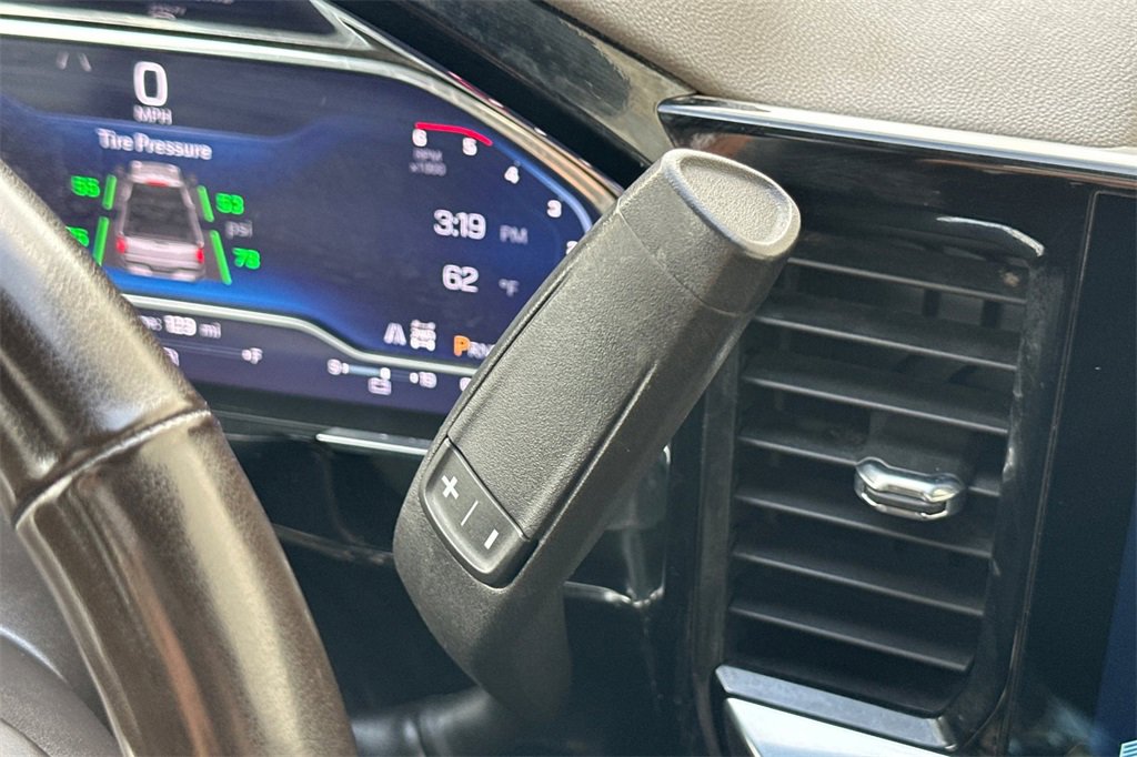 Used 2024 Chevrolet Silverado 3500 LTZ w/ LTZ Convenience Package image 22