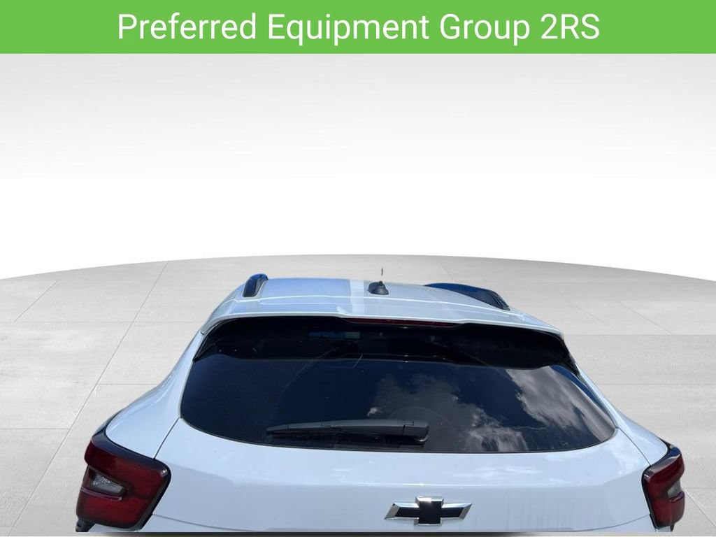 Used 2024 Chevrolet Trax RS w/ Sunroof Package FWD image 5