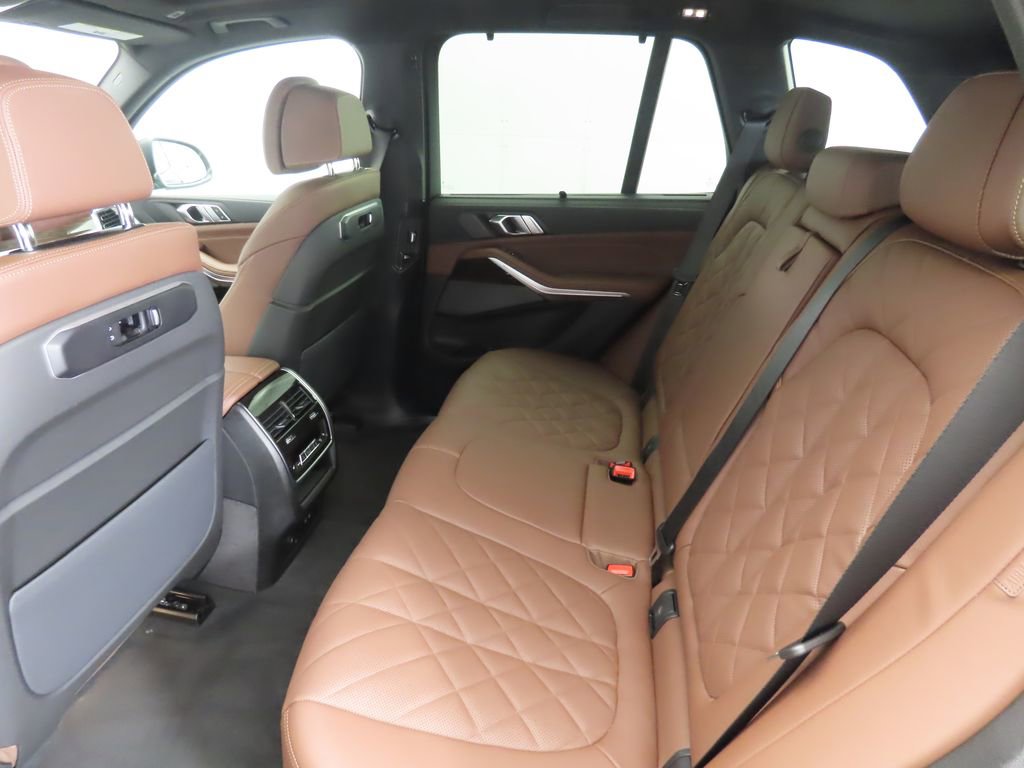 New 2026 BMW X5 sDrive40i w/ Climate Comfort Package image 22