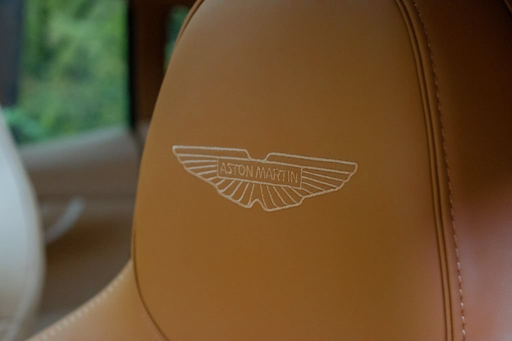 Used 2025 Aston Martin DBX 707 AWD/4WD image 13