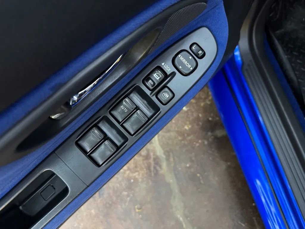 Used 2006 Subaru Impreza WRX STI AWD/4WD image 13