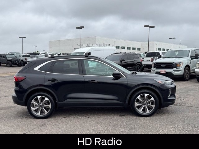 Certified 2023 Ford Escape Platinum w/ Premium Technology Package AWD/4WD image 6