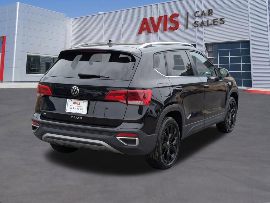 Used 2024 Volkswagen Taos SE image 6