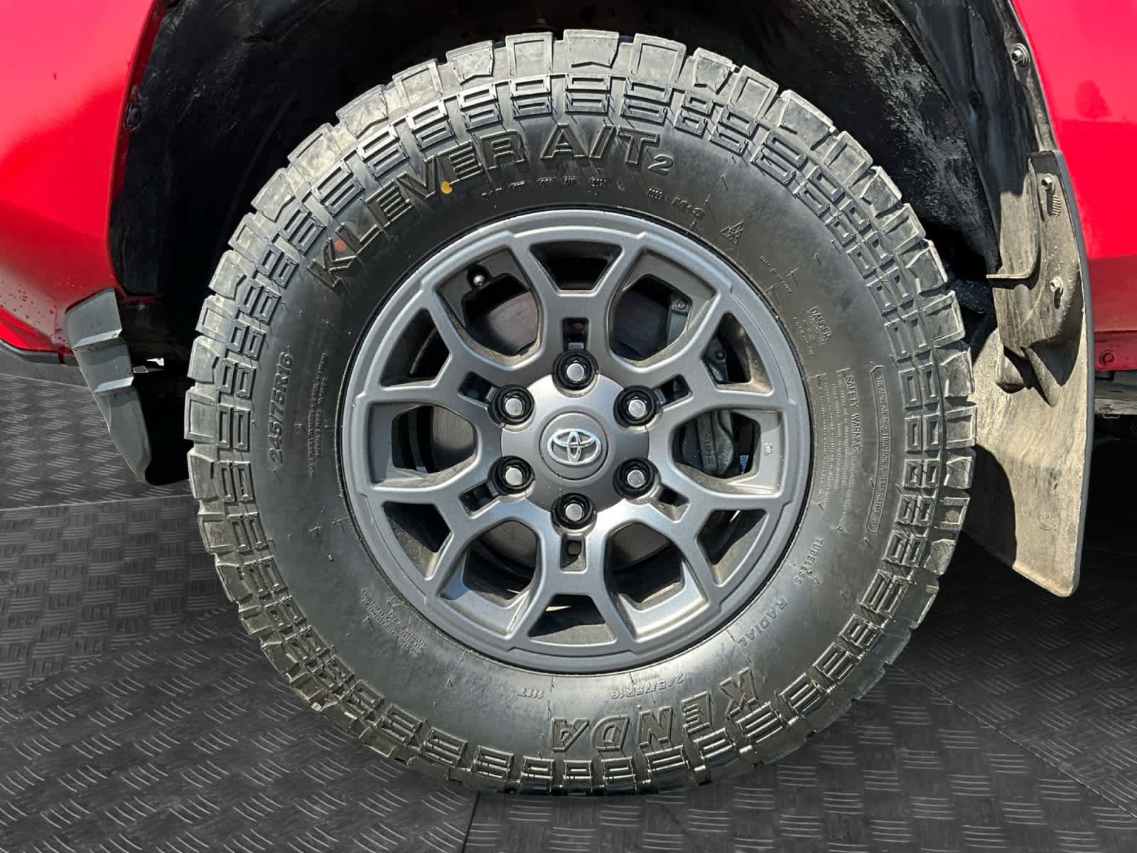 Used 2023 Toyota Tacoma SR AWD/4WD image 10