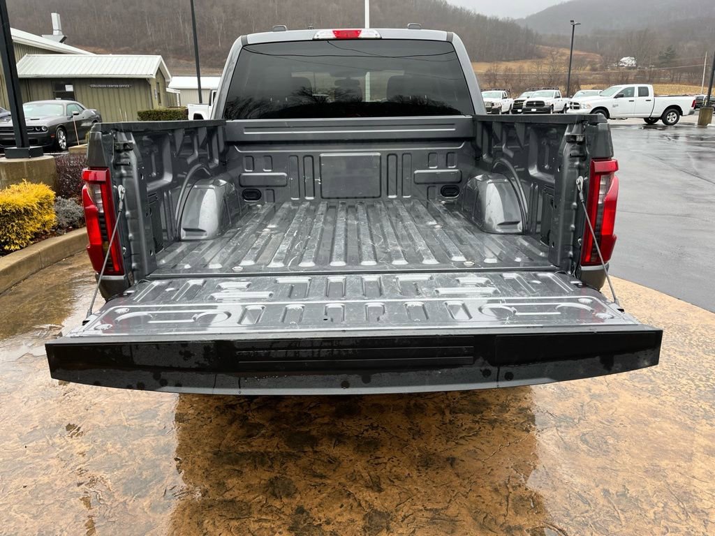 Used 2025 Ford F150 XLT w/ Equipment Group 301A Standard image 25