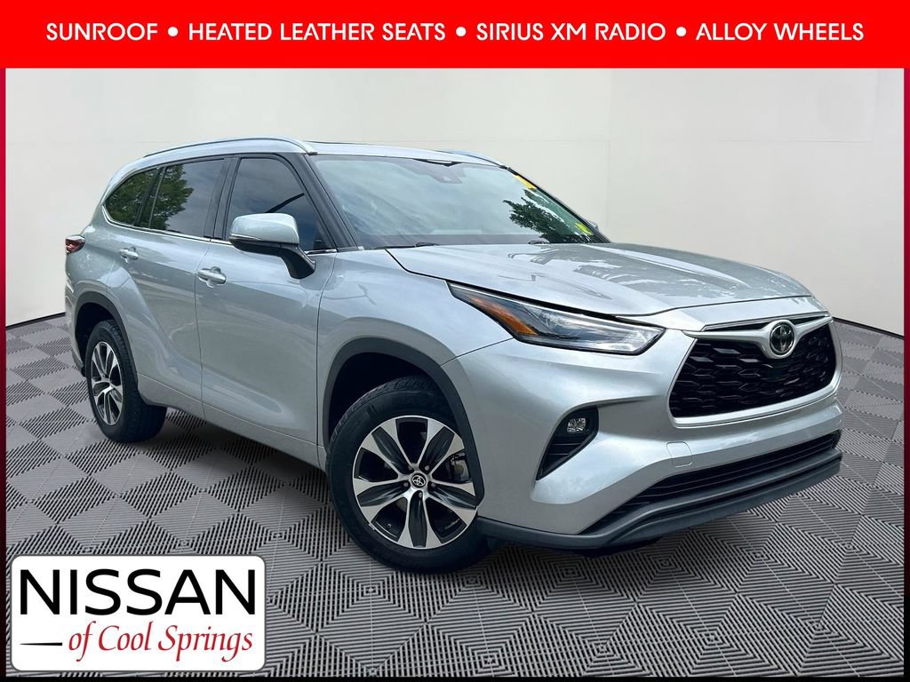 Used 2021 Toyota Highlander XLE