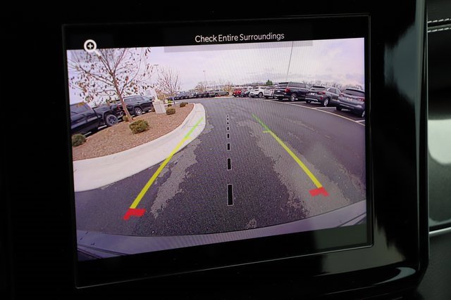 Used 2023 Jeep Grand Cherokee Laredo image 30