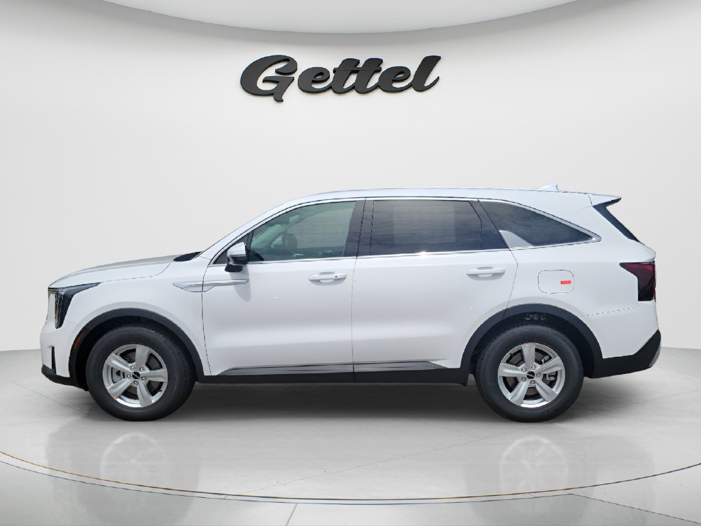 New 2026 Kia Sorento LX FWD image 8