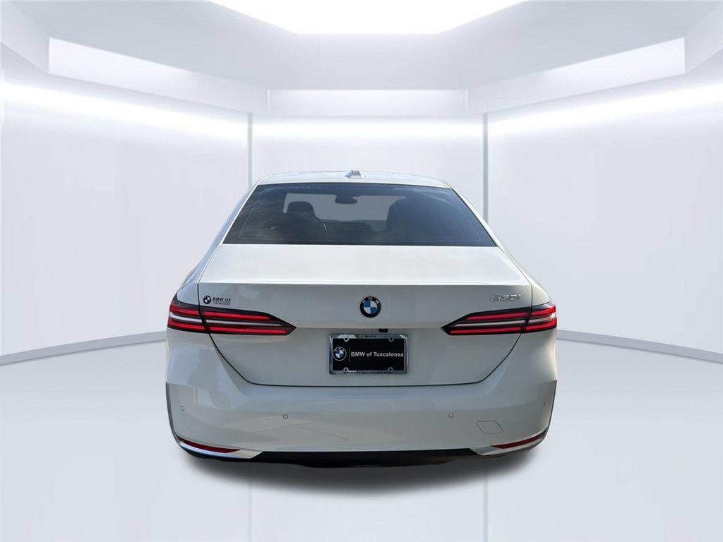 Used 2026 BMW 530i w/ Premium Package RWD image 6