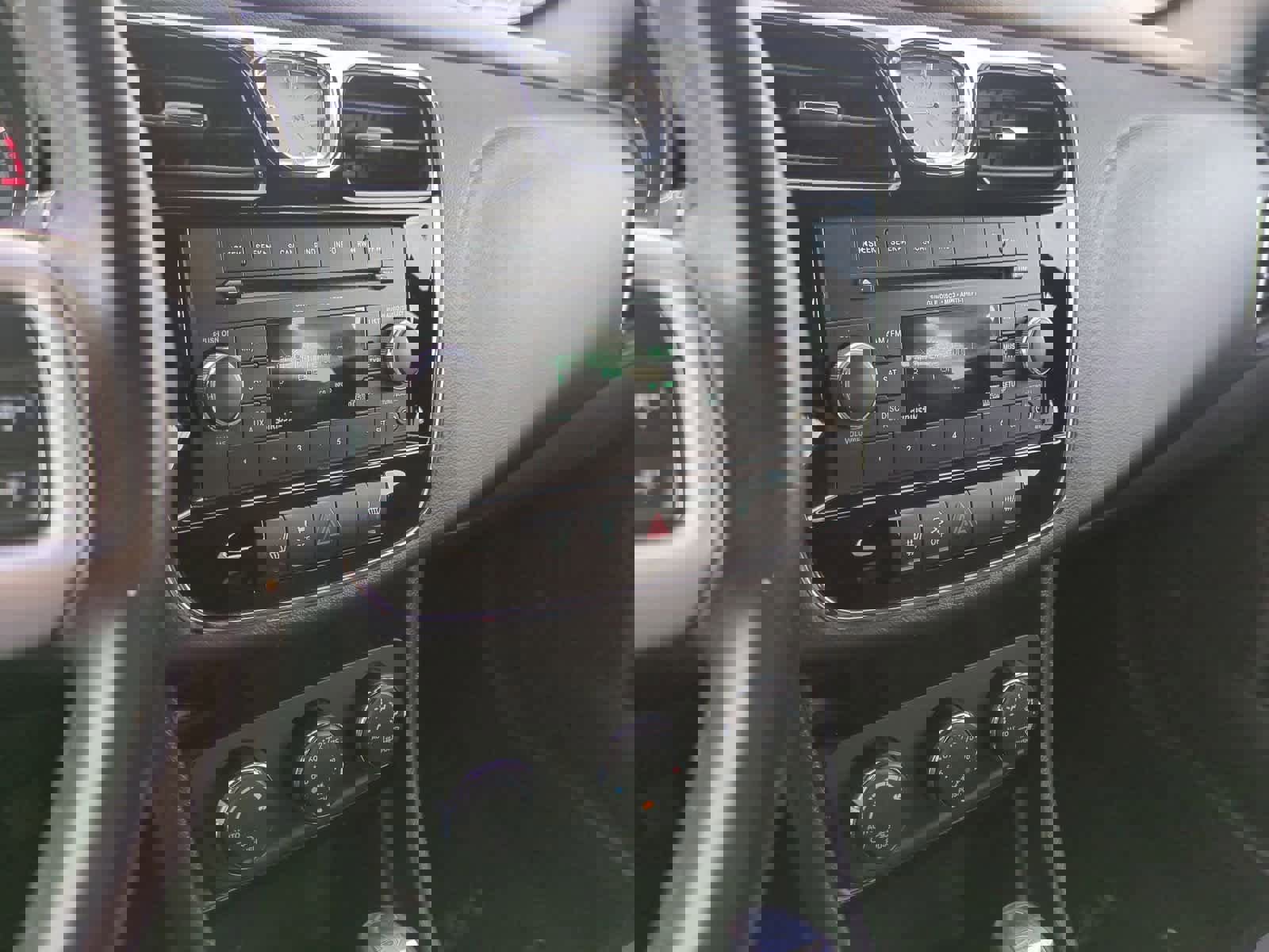 Used 2013 Chrysler 200 Touring w/ Cold Weather Group image 27