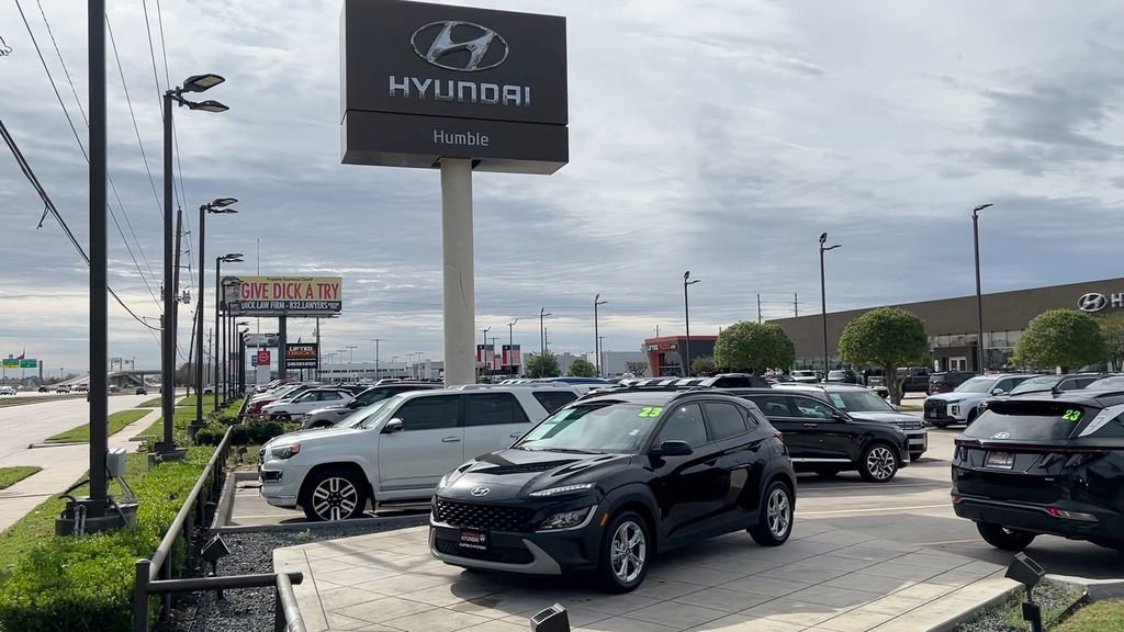 Used 2023 Hyundai Kona SEL w/ Convenience Package image 40