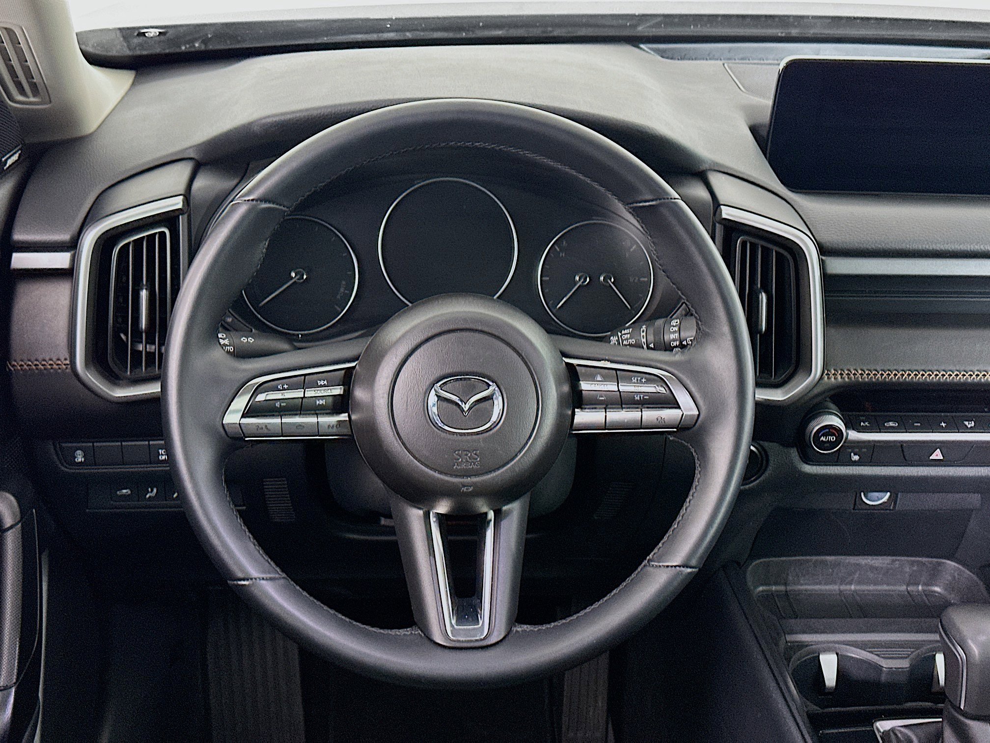 Used 2025 MAZDA CX-50 AWD 2.5 Hybrid w/ Premium Pkg image 18