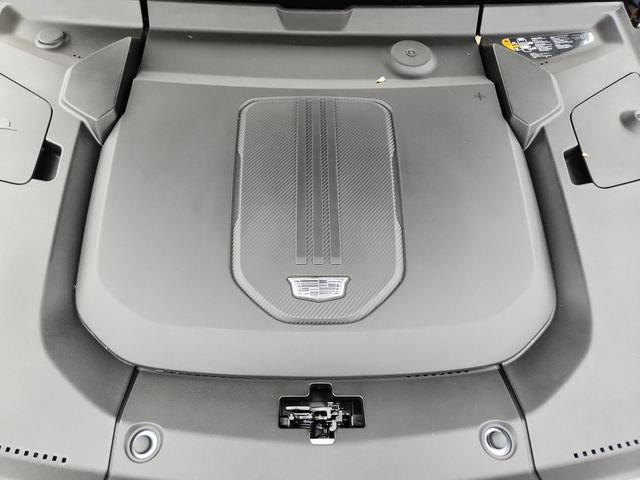 New 2026 Cadillac Lyriq V w/ Exterior Carbon Fiber Package AWD/4WD image 24