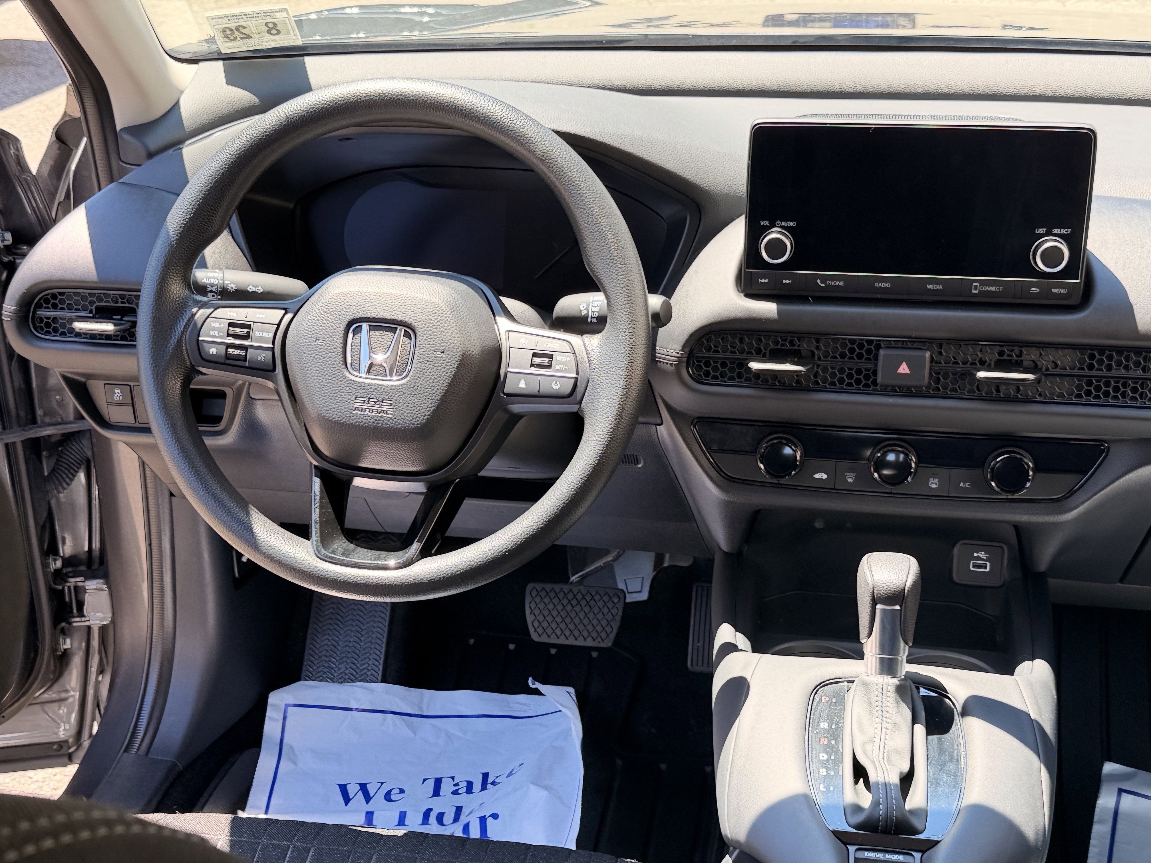 Used 2025 Honda HR-V LX image 19