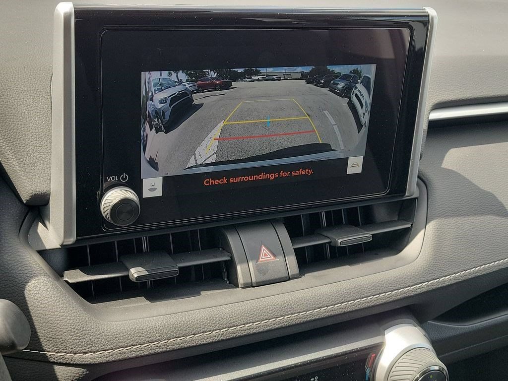 Certified 2024 Toyota RAV4 LE AWD/4WD image 15