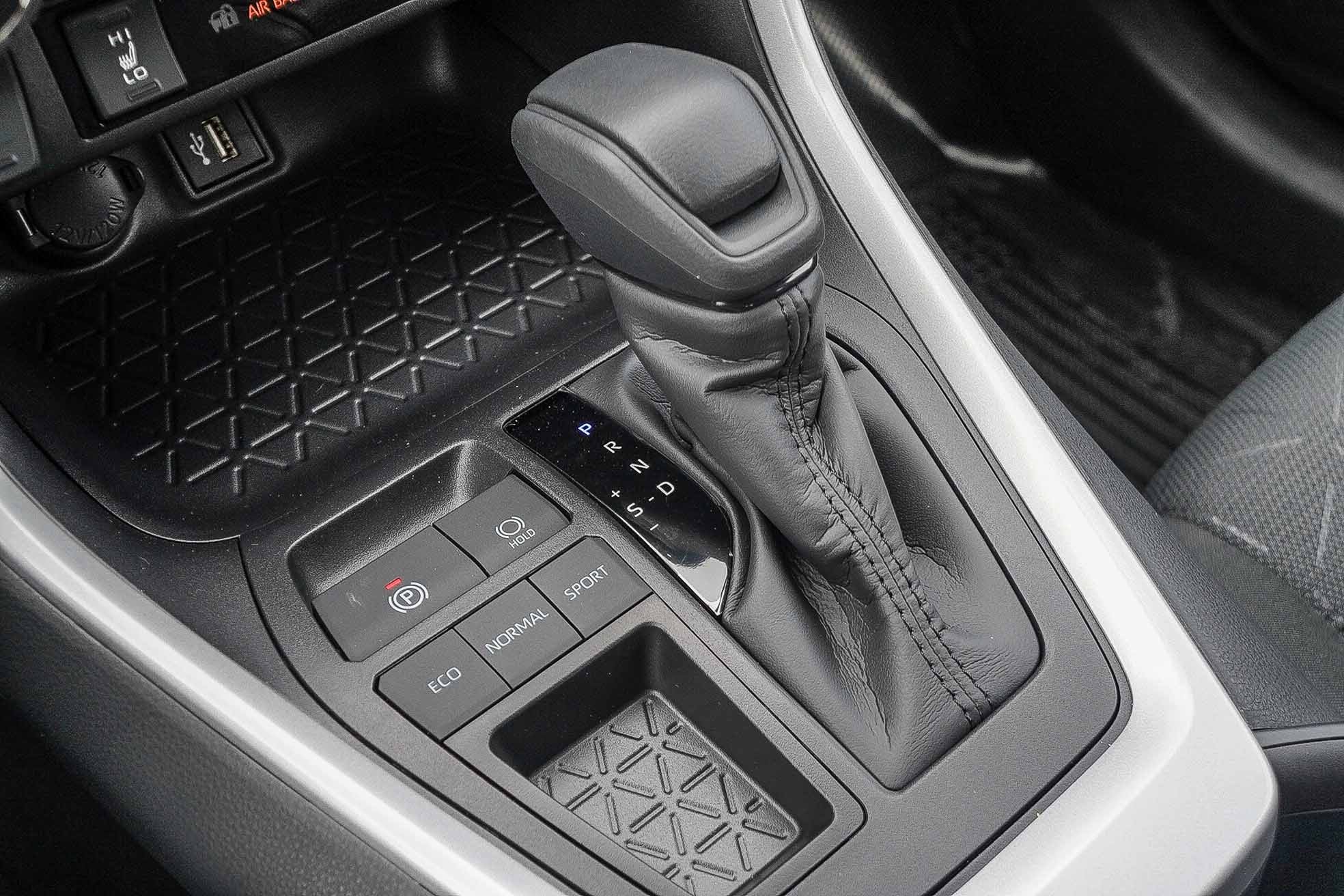 New 2025 Toyota RAV4 XLE image 22