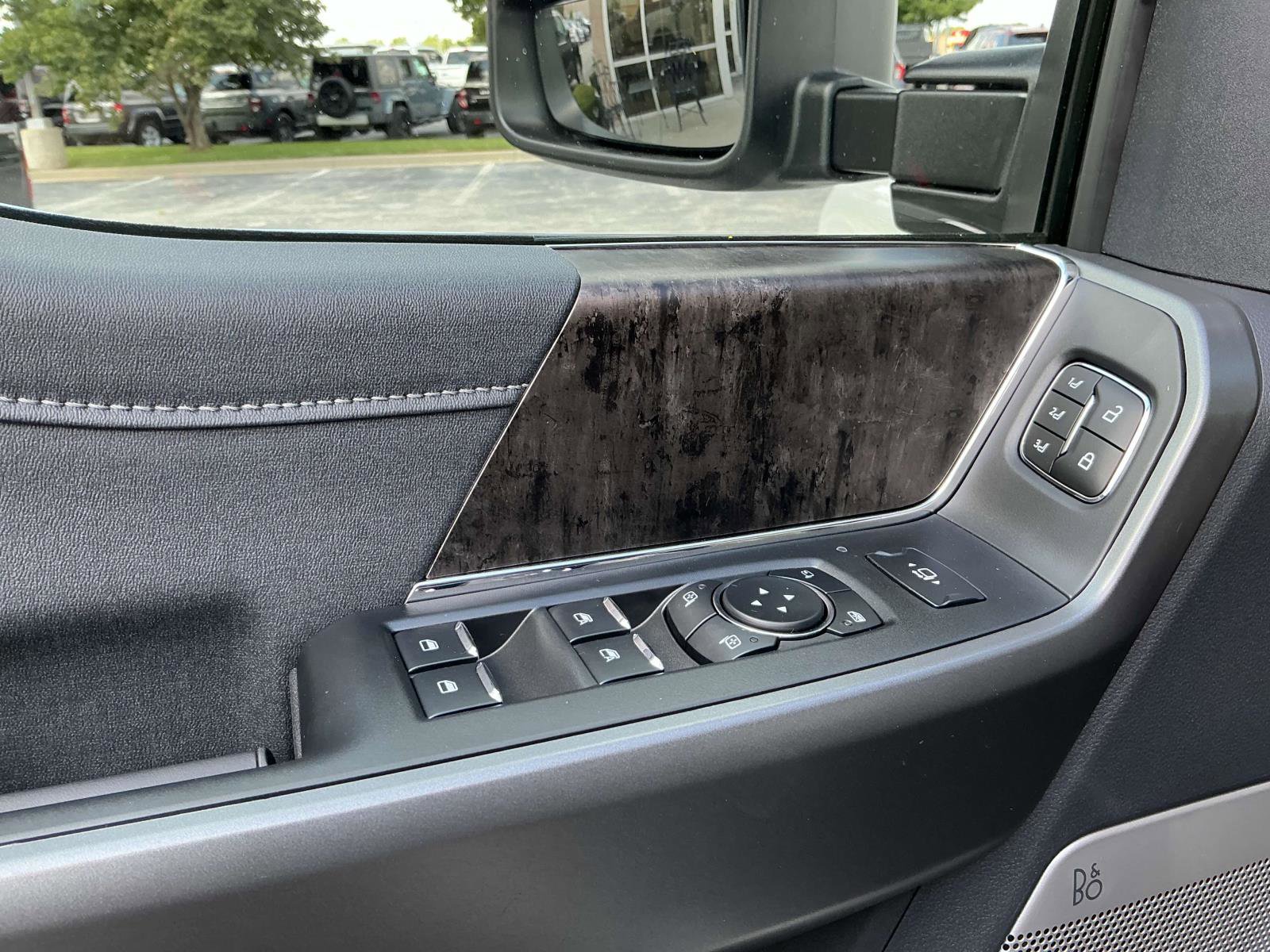 New 2026 Ford F350 Lariat w/ Lariat Ultimate Package image 29