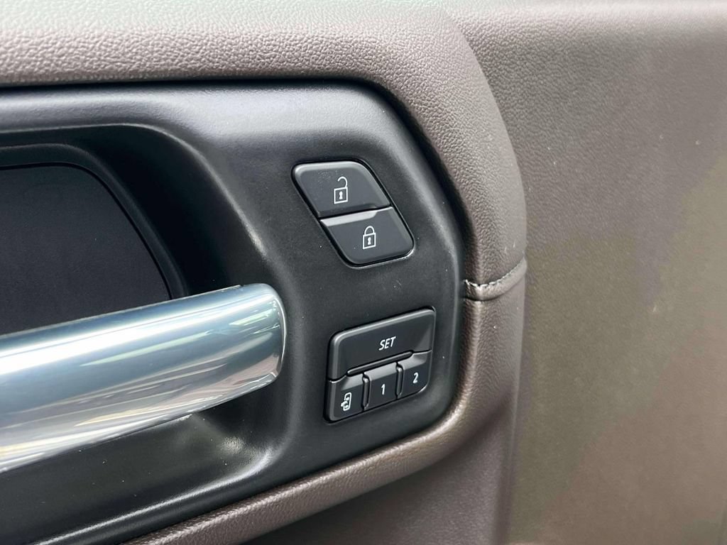 Used 2021 GMC Sierra 2500 Denali AWD/4WD image 24