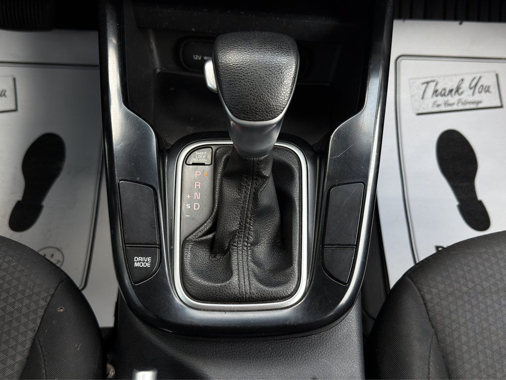 Used 2020 Kia Soul LX FWD image 19