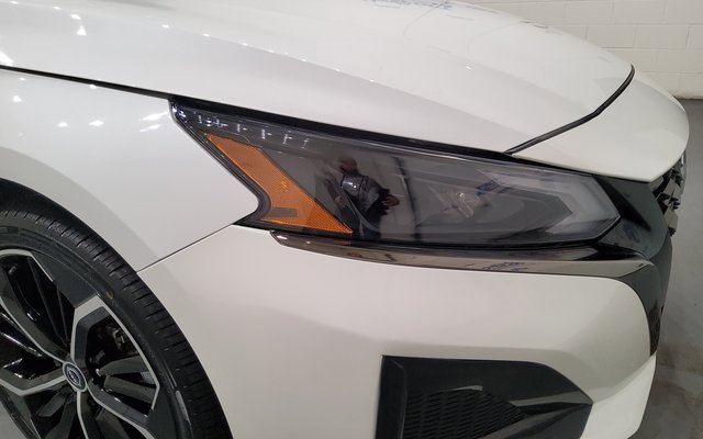 Used 2024 Nissan Altima 2.5 SR image 8