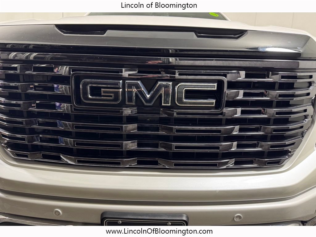 Used 2025 GMC Sierra 1500 Denali Ultimate AWD/4WD image 12