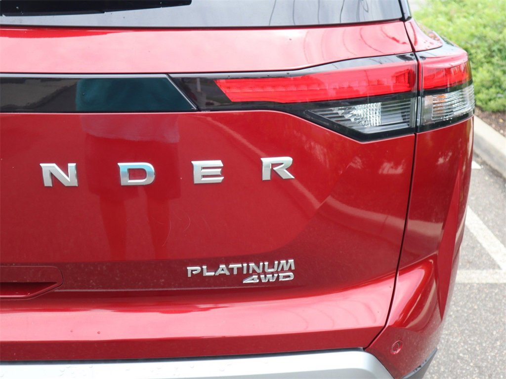 Certified 2022 Nissan Pathfinder Platinum w/ Cargo Package image 31