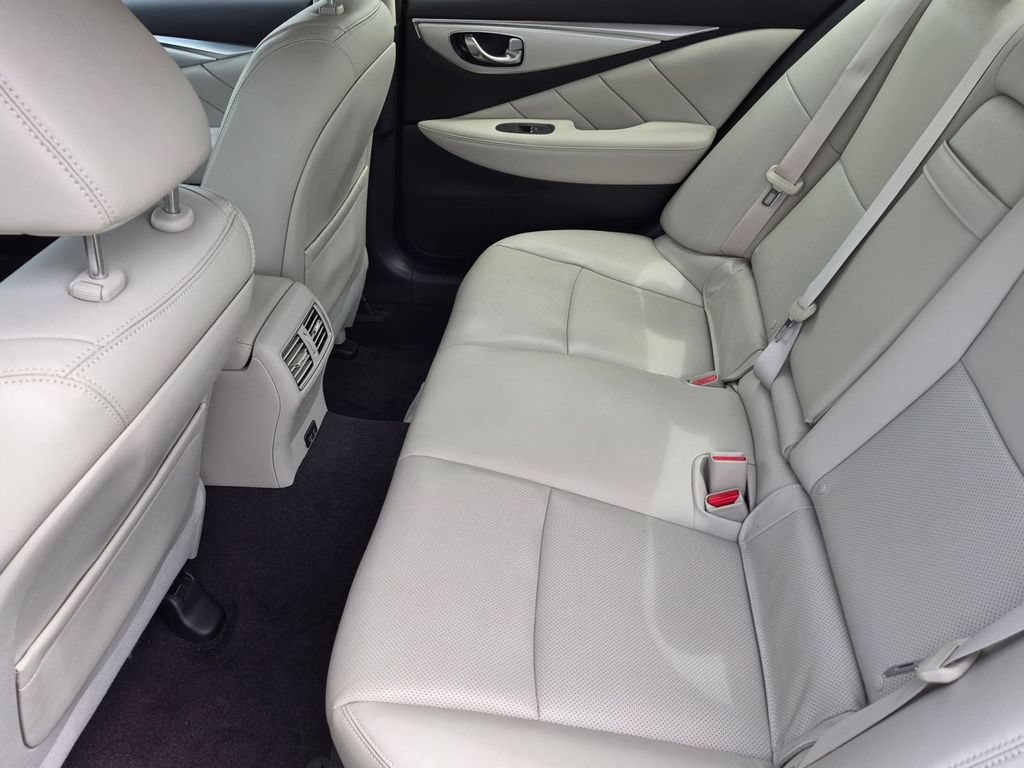 Certified 2022 INFINITI Q50 Luxe w/ Cargo Package AWD/4WD image 26