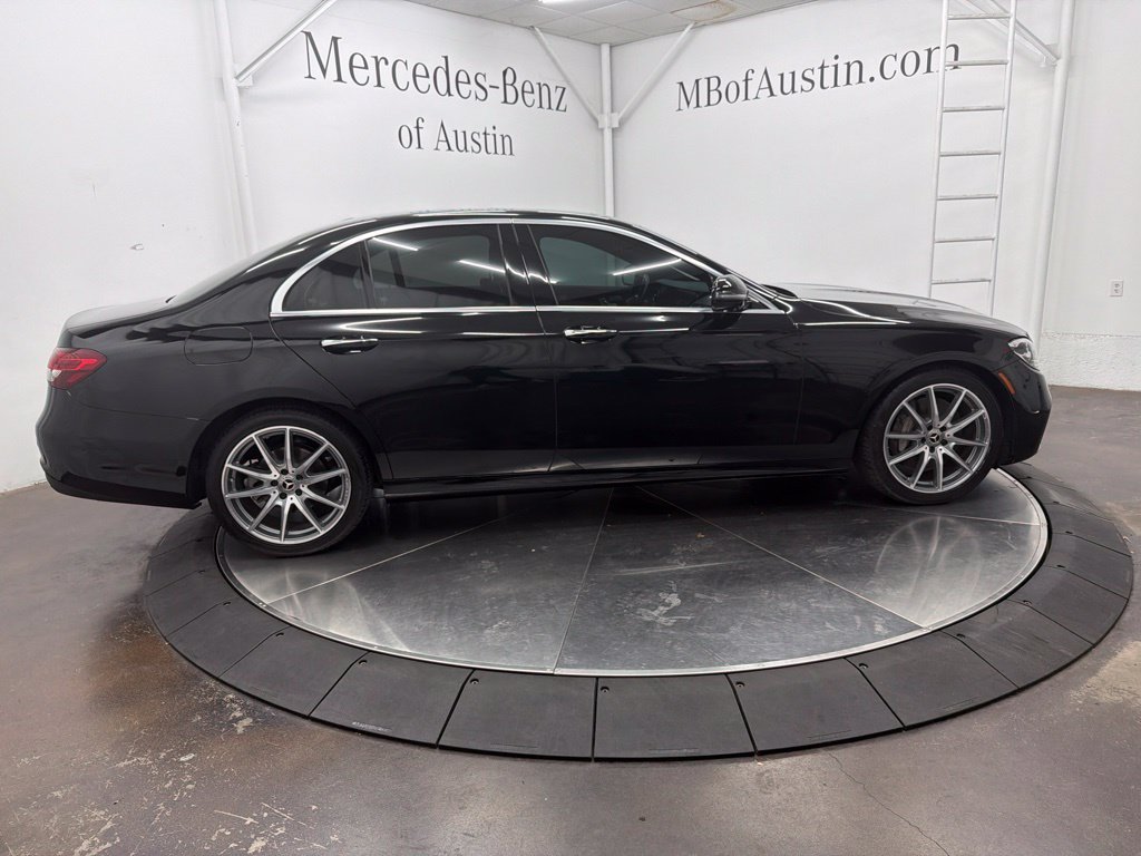 Used 2022 Mercedes-Benz E 350 Sedan image 9