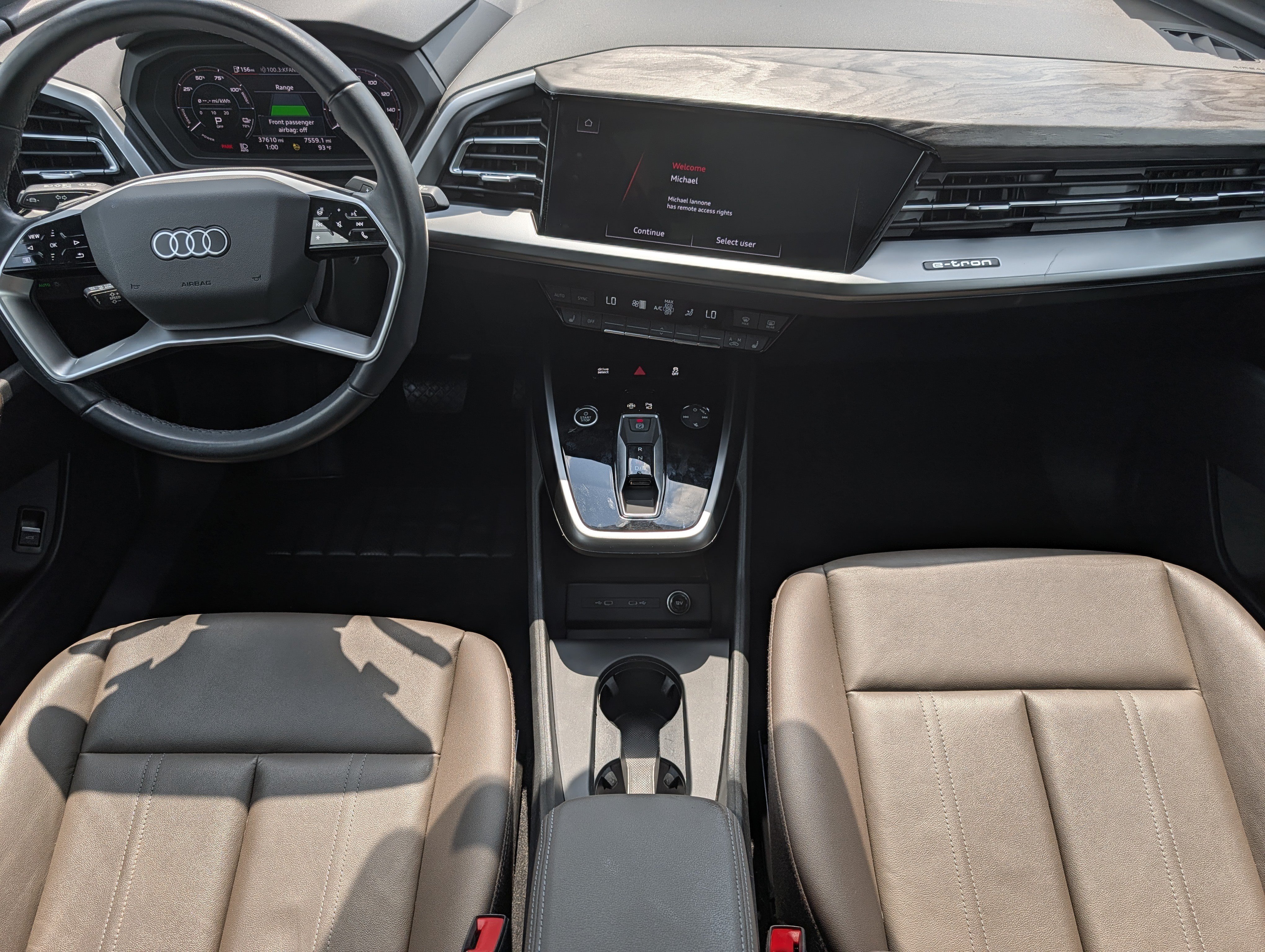 Used 2023 Audi Q4 e-tron Premium Plus w/ Premium Plus AWD/4WD image 10