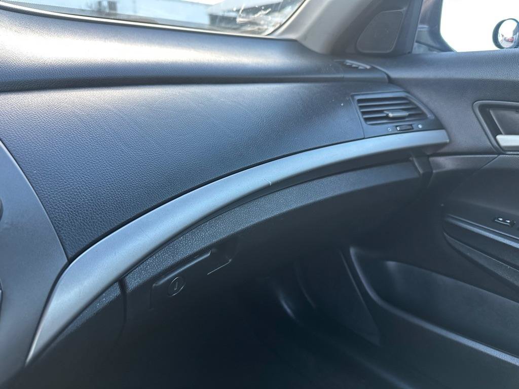 Used 2012 Honda Accord SE image 18