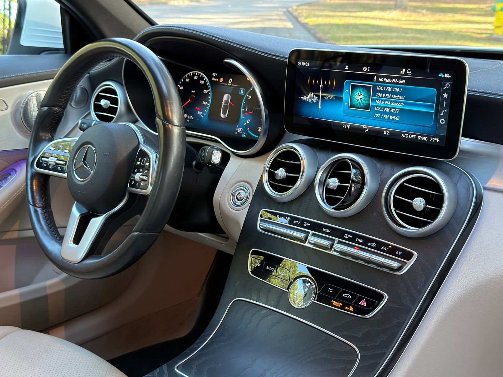 Used 2022 Mercedes-Benz C 300 Cabriolet image 15