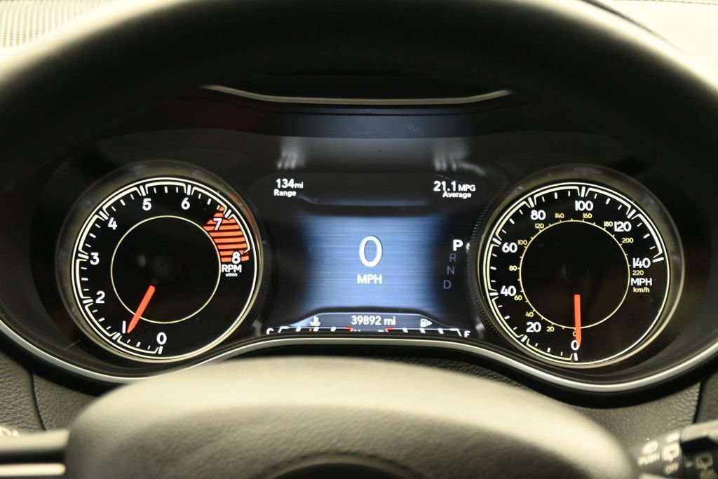 Used 2022 Jeep Cherokee Latitude Lux FWD image 16