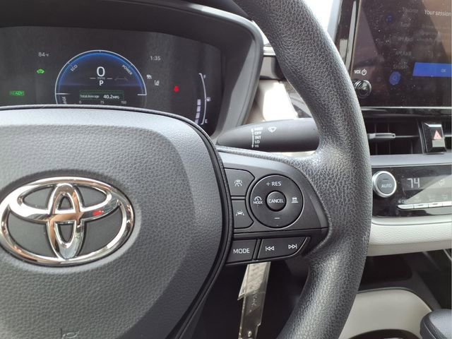 Used 2026 Toyota Corolla LE image 10