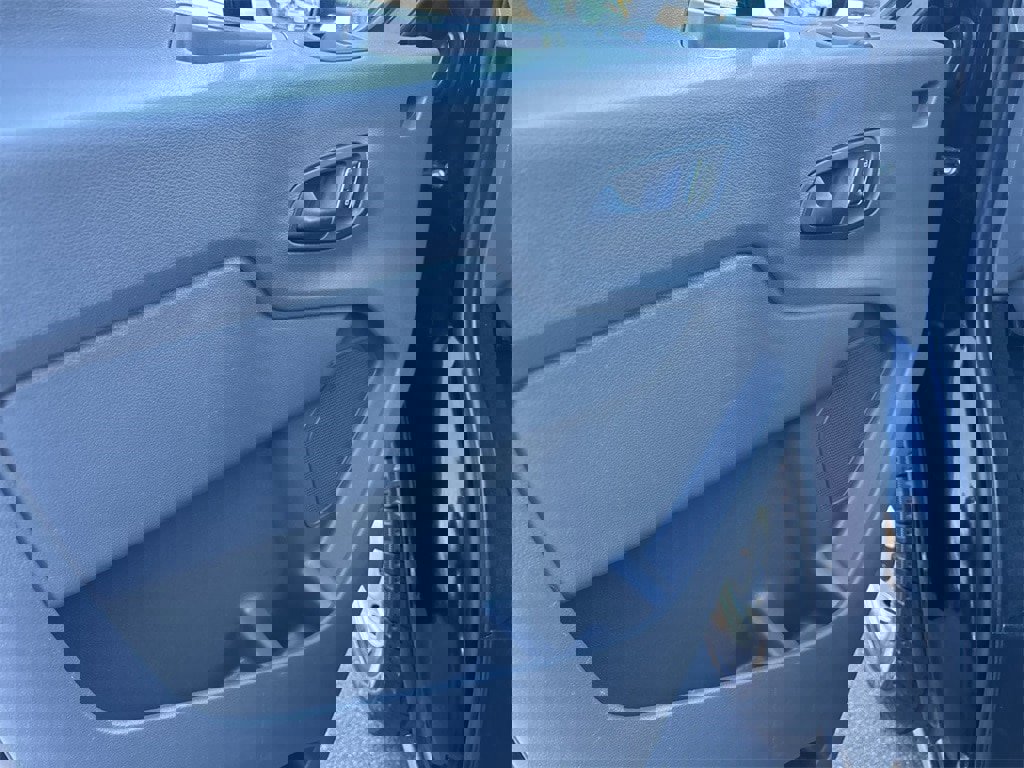 Used 2022 Ford Transit 250 image 7