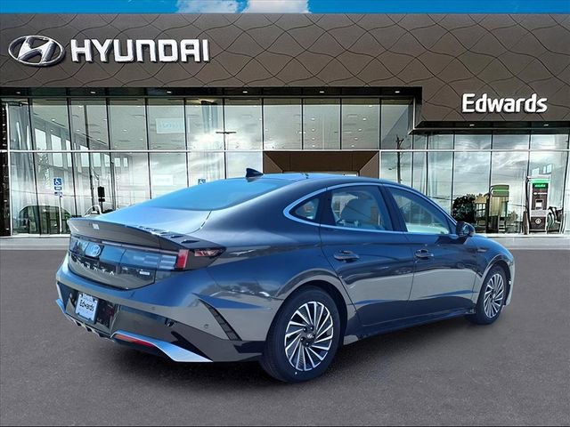 New 2025 Hyundai Sonata Limited image 7