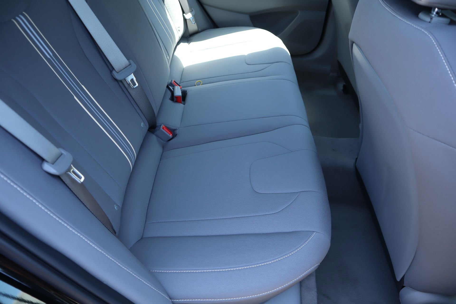 New 2026 Hyundai Elantra Sport FWD image 13