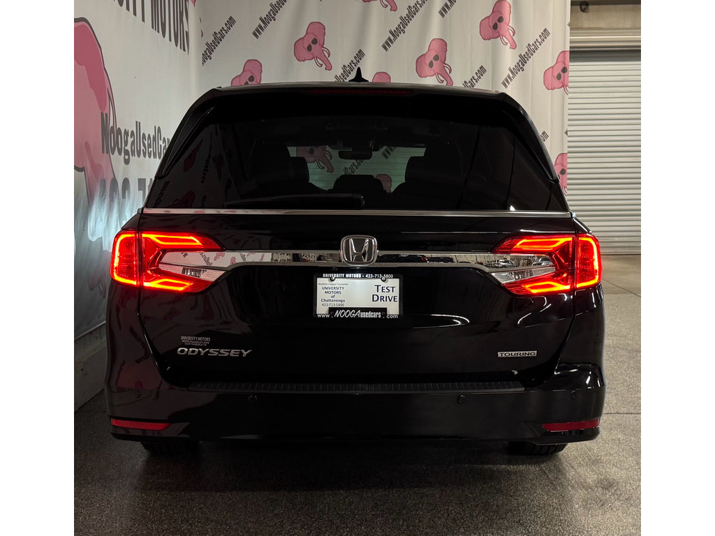 Used 2018 Honda Odyssey Touring image 11